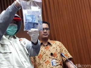 Suap Rp 30 Juta Hakim PN Tangerang Berasal dari Pengacara