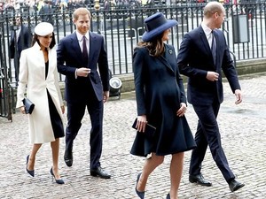 Kate Middleton dan Meghan Markle Pakai Sepatu Kembar?