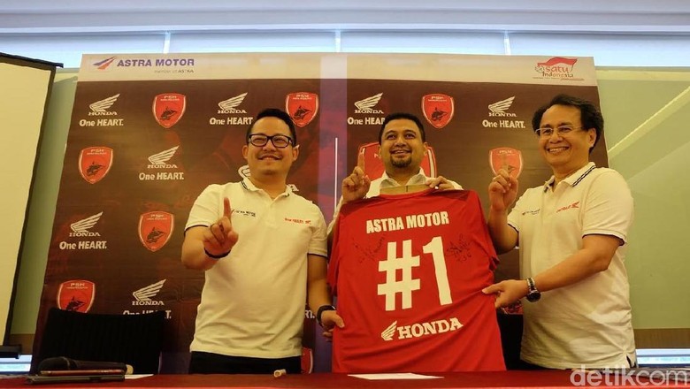 Kerja sama Honda dan PSM Makassar (Foto: Astra Motor) Kerja sama Honda dan PSM Makassar (Foto: Astra Motor)