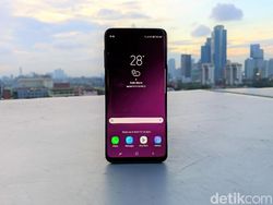 Unboxing Galaxy S9+ Lilac  Purple, Si Cantik yang Gahar