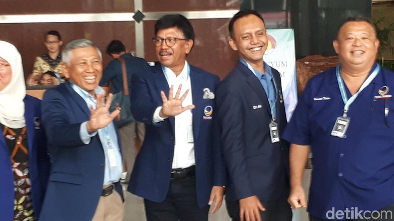 Fadli Zon Sebut RI Butuh Putin, NasDem Terbahak-bahak Fadli Zon Sebut RI Butuh Putin, NasDem Terbahak-bahak