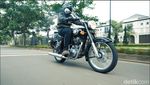 Royal Enfield Bullet 500, Motor Klasik yang Laki Banget, Bro!