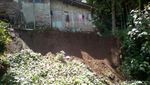 Penampakan Rumah Diterjang Longsor di Magelang