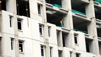 Rusunawa Pasar Rumput dibangun 3 tower setinggi 25 lantai dengan 1.984 unit.
