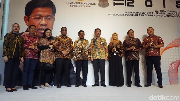 Mensos Idrus Marham di Temu Penyelenggara Undian Berhadiah