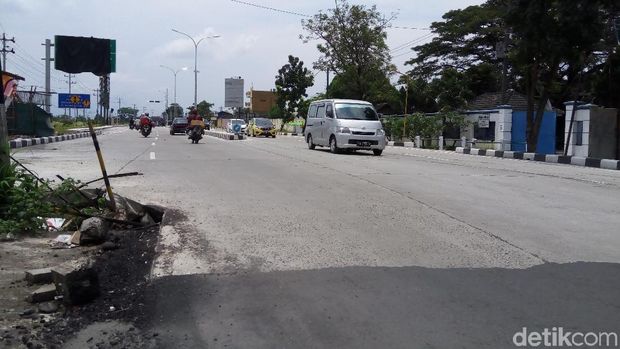 Molor, Jalan Tol Solo-Ngawi Rampung April 2018