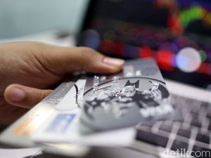 Satu Per Satu, Bank Mulai Umumkan Penurunan Bunga Kartu Kredit