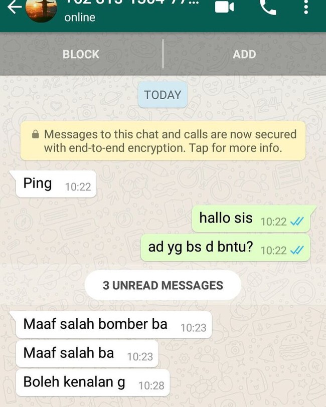 Tak jarang penjual harus menghadapi pembeli genit yang ingin minta kenalan. Foto: Instagram @drama.olshop