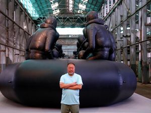 Seniman Pembangkang Ai Weiwei Terbitkan Buku soal Pengungsi