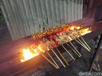 Sate Brebes Slurp Puas Jajan Sate Sop Dan Tongseng Khas Brebes