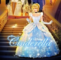 Film live action Cinderella diperankan oleh Lily James. Tapi Thomas Kurniawan punya versinya sendiri, yakni Taylor Swift. Foto: Dok. Thomas Kurniawan