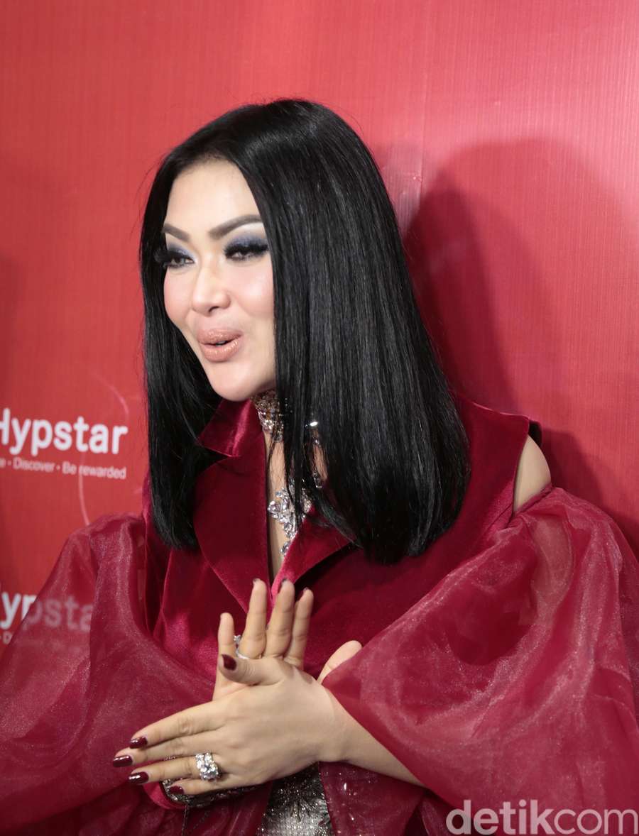 Syahrini Buka Suara soal Mr H Siapa Sih 