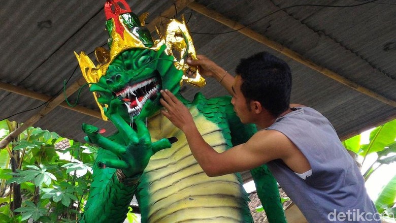 Umat Hindu Boyolali Siapkan 2 Ogoh-ogoh untuk Hari Raya Nyepi Umat Hindu Boyolali Siapkan 2 Ogoh-ogoh untuk Hari Raya Nyepi