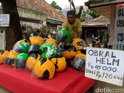 Driver Uber Ramai-ramai Kabur ke Go-Jek