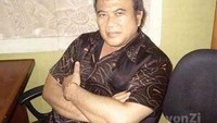Tuh contoh bang Rhoma Irama, begadang kalau ada perlunya saja. (Foto: Internet) 