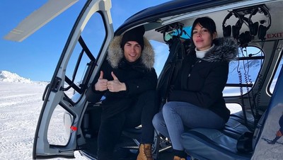 Foto: Hangatnya Cinta Ronaldo-Georgina di Tengah Dinginnya Salju