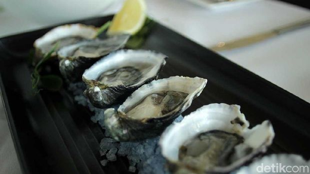 Kuliner oyster di Fisherman's Pier (Randy/detikTravel)