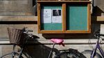Bendera Setengah Tiang untuk Mendiang Stephen Hawking