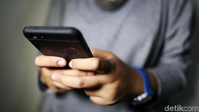Toko HP Offline Makin Sepi Pembeli, Ada Apa?
