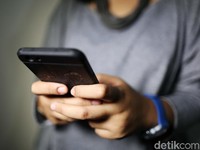 Toko HP Offline Makin Sepi Pembeli, Ada Apa?