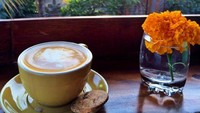 Di Jalan Hanoman, Ubud ada Anuman Coffee yang bisa disinggahi. Coffee shop ini simpel namun bisa jadi tempat santai sore. Foto: Istimewa