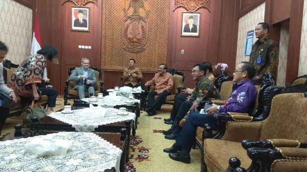 Terima Dubes Denmark, Ini Investasi yang Ditawarkan Pakde Karwo