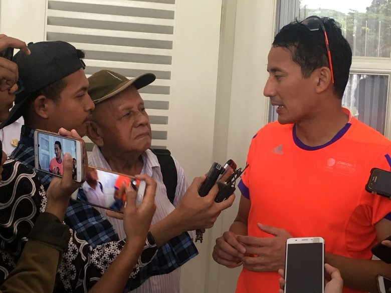 Curhat Digusur, Firman Tanya Sandiaga Syarat Rumah DP Rp 0 Curhat Digusur, Firman Tanya Sandiaga Syarat Rumah DP Rp 0