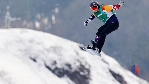 Snowboard - Pyeongchang 2018 Winter Paralympics - Women's Snowboard Cross SB-LL1 - Big Final - Jeongseon Alpine Centre - Jeongseon, South Korea - March 12, 2018 - Brenna Huckaby of the U.S.  REUTERS/Paul Hanna