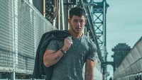 Pada tahun 2012 hingga 2013 Gigi dikabarkan menjalin hubungan dengan Nick Jonas. (Dok. Instagram/nickjonas)