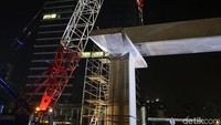 LRT Jabodebek merupakan salah satu proyek transportasi terbesar yang digagas oleh pemerintah. Proyek tersebut masuk ke dalam Proyek Strategis Nasional (PSN) dengan investasi senilai Rp 29,9 triliun.
