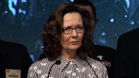 Dia tetap disetujui menjadi Direktur CIA meskipun sejumlah anggota parlemen AS mempersoalkan keterlibatan Haspel dalam praktik penyiksaan tersangka terorisme pasca serangan teroris 11 September 2001 atau 9/11. Foto: YouTube/New York Post