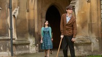 The Theory of Everything menjadi biopic Hawking yang bersinar. Film ini menjadi salah satu film yang disorot di ajang Oscar 2015 silam. Foto: (imdb)