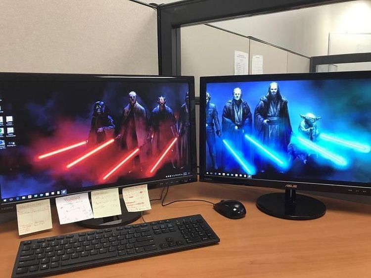 Tampilan Wallpaper Desktop yang Kreatif dan Lucu