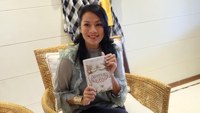 Dee Lestari