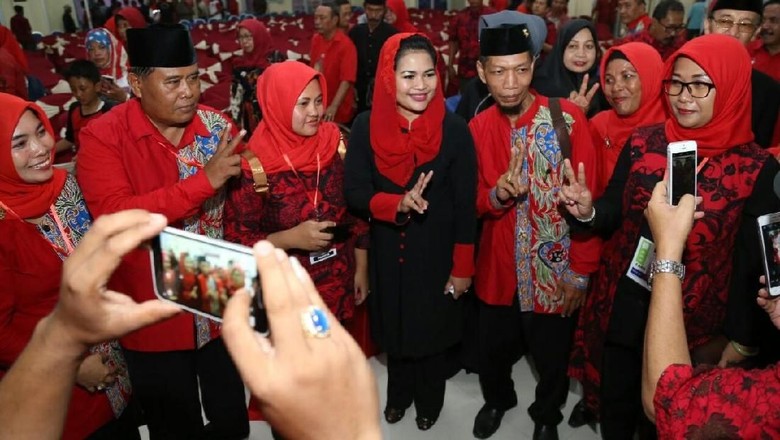 Pantang Menyerah, Pesan Puti untuk Kader PDIP di Probolinggo Pantang Menyerah, Pesan Puti untuk Kader PDIP di Probolinggo