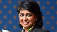 Presiden wanita pertama Mauritius ini  dituding menyalahgunakan kartu kredit dari lembaga amal untuk berbelanja membeli pakaian dan perhiasan di luar negeri.