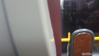 Foto:  Bus ini memiliki fasilitas wah antara lain full AC dan kursi yang nyaman/(Aan-detikcom)