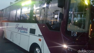 Menjajal Royaltrans Bekasi-Blok M Saat Ganjil-Genap