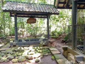 Wisata ke Ciamis, Ada Mitos Batu Pemberi Jodoh & Poligami