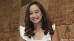 Terpesona Senyum Manis Salshabilla