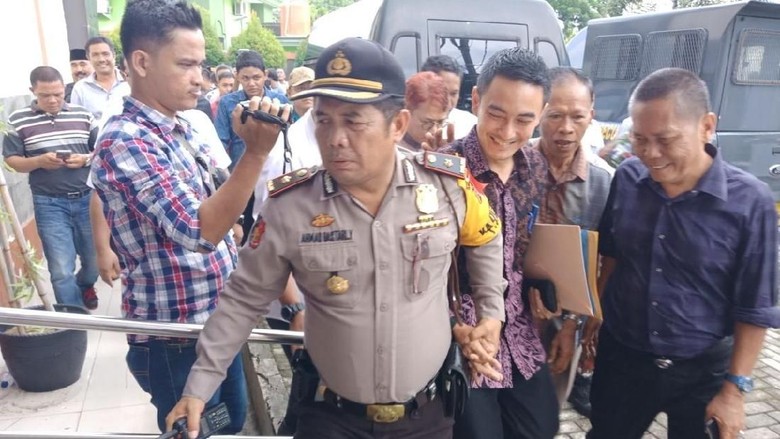 Datangi Pengadilan, Zumi Zola Bersaksi di Kasus Suap APBD Jambi Datangi Pengadilan, Zumi Zola Bersaksi di Kasus Suap APBD Jambi