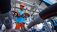 Jika LNG sudah tersedia, maka Biaya Pokok Penyediaan (BPP) tenaga listrik dapat lebih efisien serta suara mesin yang beroperasi semakin halus atau tidak menimbulkan kebisingan. Agus Trimukti/Humas PLN.