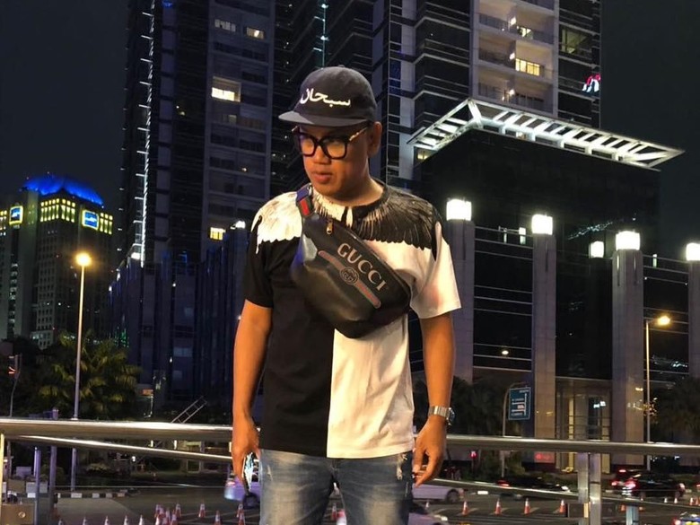 Uya Kuya Pilih New York untuk Rayakan Lebaran Tahun Ini Uya Kuya Pilih New York untuk Rayakan Lebaran Tahun Ini