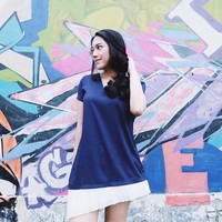 Nabila ternyata mempunyai dua kakak perempuan yang nggak kalah cantik yaitu: Dindra Nashriyah Putri dan Genny Ardintya Putri.Foto: Instagram