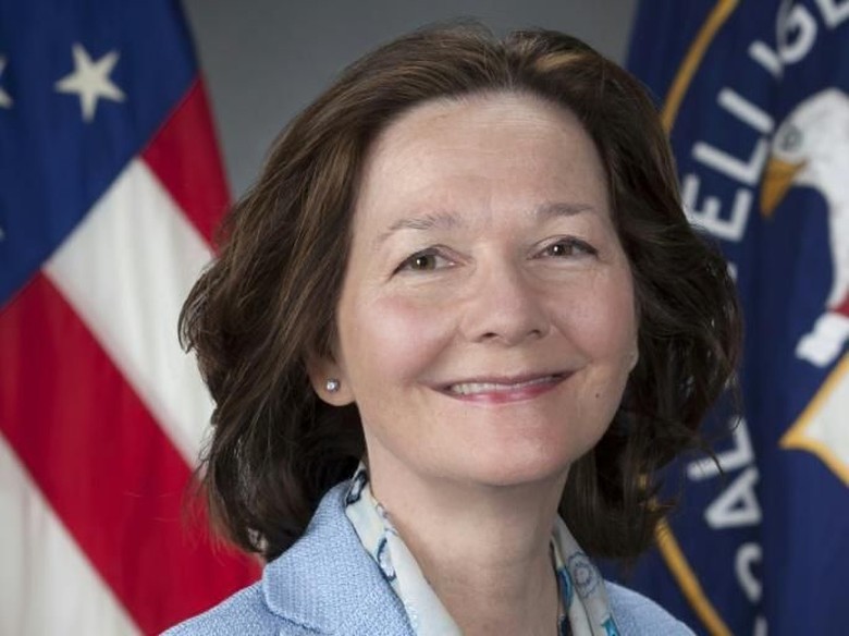 Trump Calonkan Gina Haspel Jadi Direktur Perempuan Pertama CIA Trump Calonkan Gina Haspel Jadi Direktur Perempuan Pertama CIA