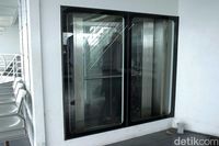 Lift di dalam kapal (Johannes Randy/detikTravel)