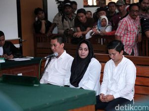 Terkuaknya Aliran Uang Bos First Travel di London