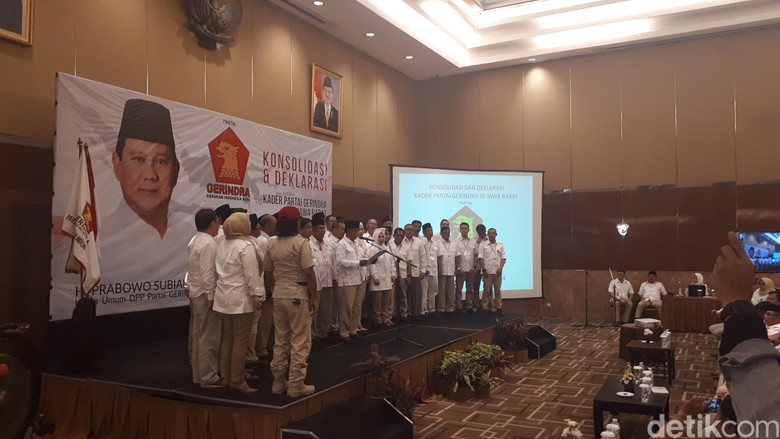 Pengurus Gerindra di Jabar Deklarasikan Prabowo Capres 2019 Pengurus Gerindra di Jabar Deklarasikan Prabowo Capres 2019