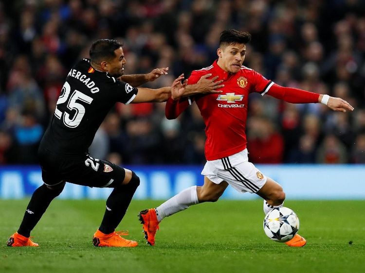 Penampilan Alexis Sanchez di MU Jadi Bahan Lelucon