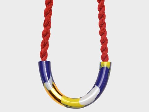 5 Kalung yang Bikin Penampilan Simpel Kamu Lebih Standout